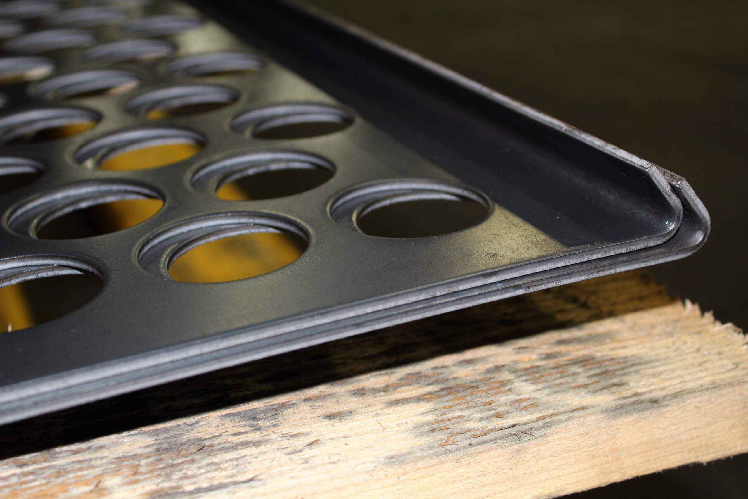 Custom Replacement Vibratory Screens Keep Companies Running